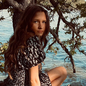 Meet your Posher, Shally